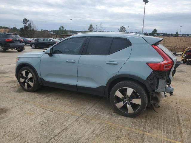 Obraz 2 z 2019 VOLVO XC40 T5 MOMENTUM 2019 z VIN YV4162UK8K2111989