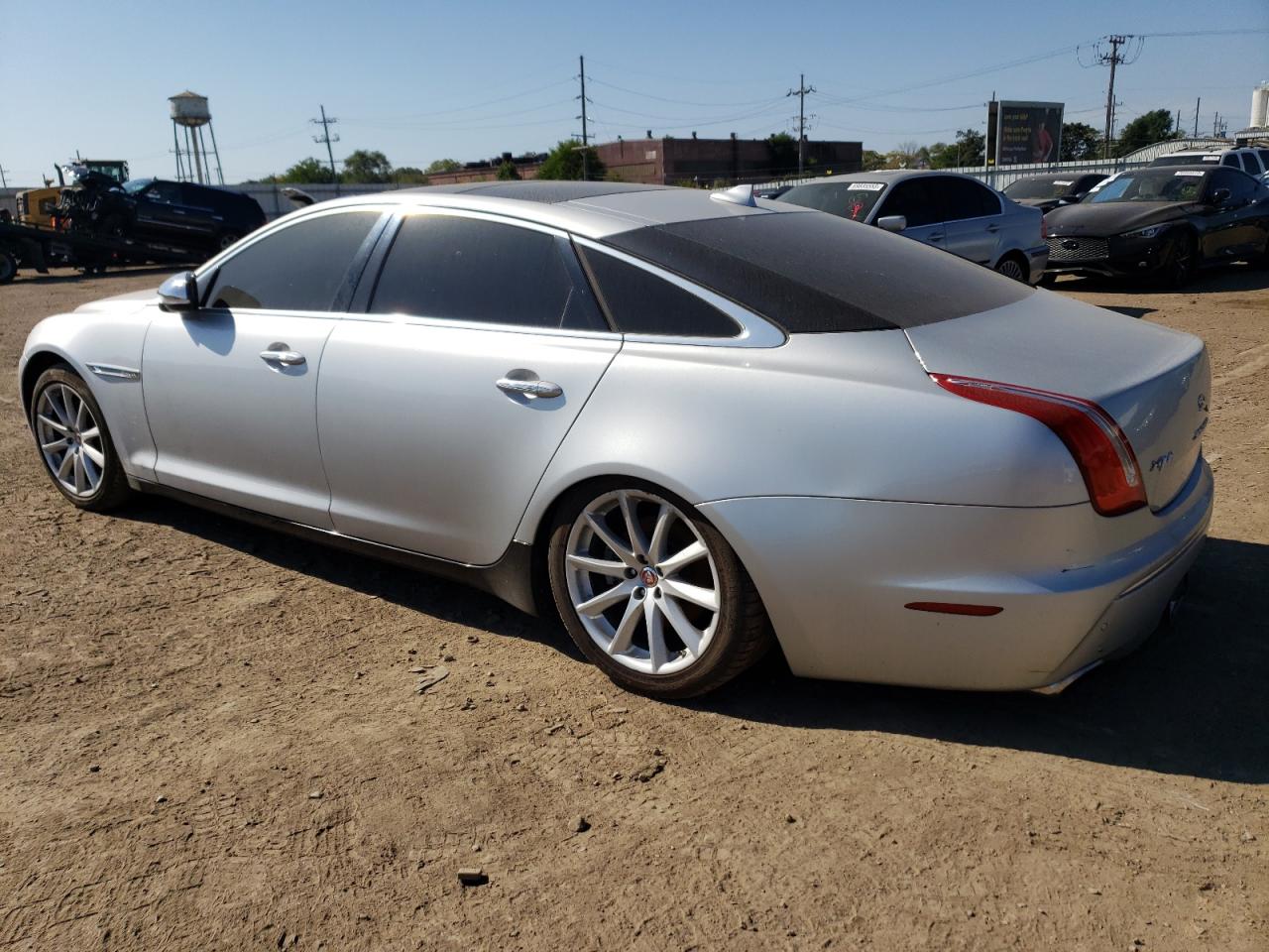 Obraz 2 z 2015 JAGUAR XJL PORTFOLIO 2015 z VIN SAJWJ2GD0F8V75688