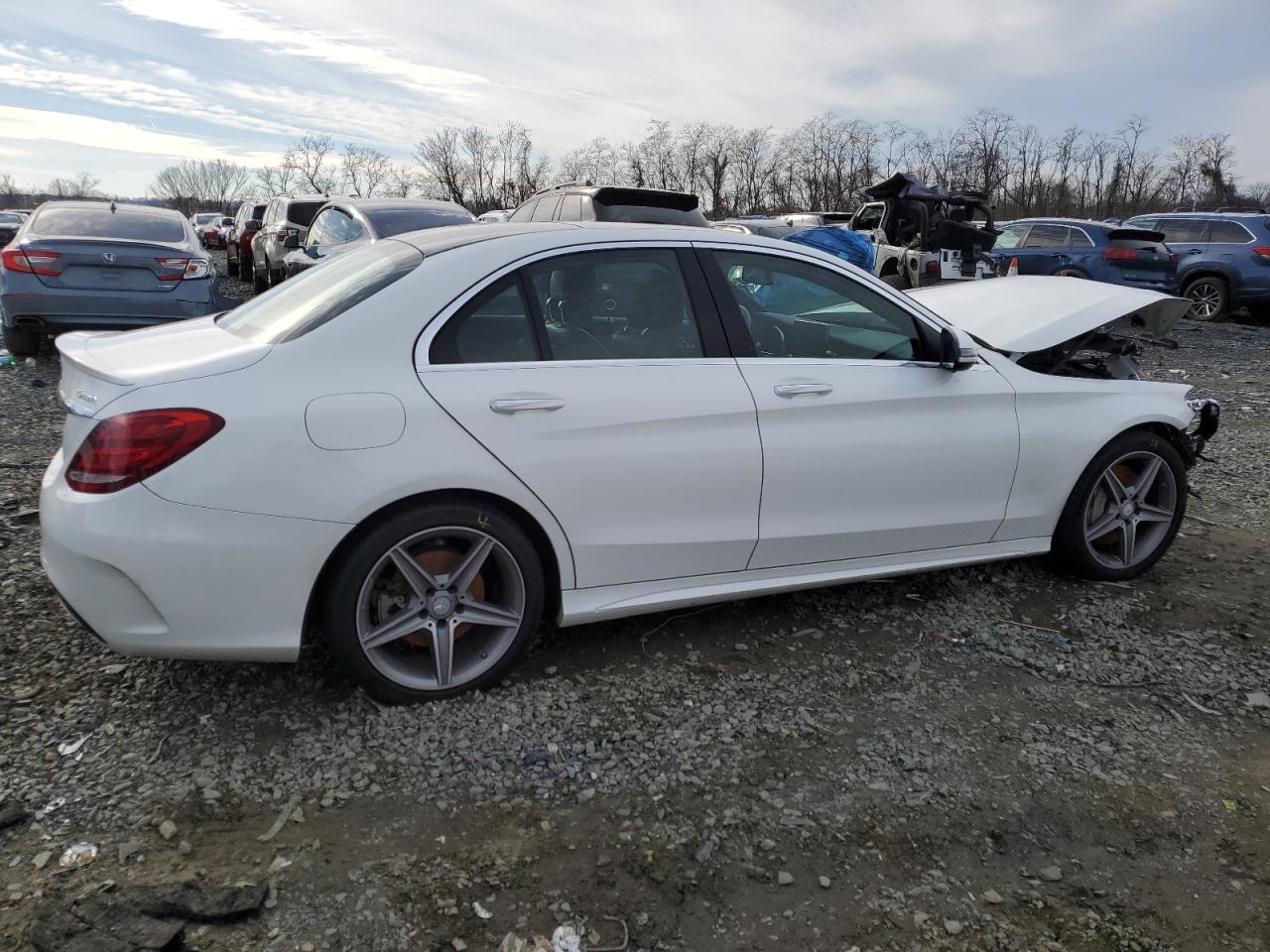 Изображение 3 2016 MERCEDES-BENZ C 300 4MATIC 2016 с VIN 55SWF4KB2GU169316