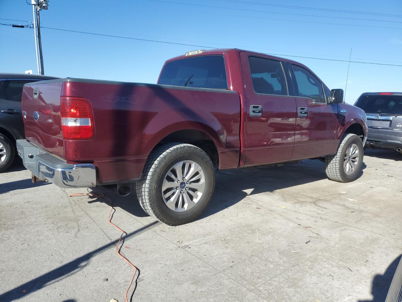 Obraz 3 z 2004 FORD F150 SUPERCREW 2004 z VIN 1FTPW14574KB32482