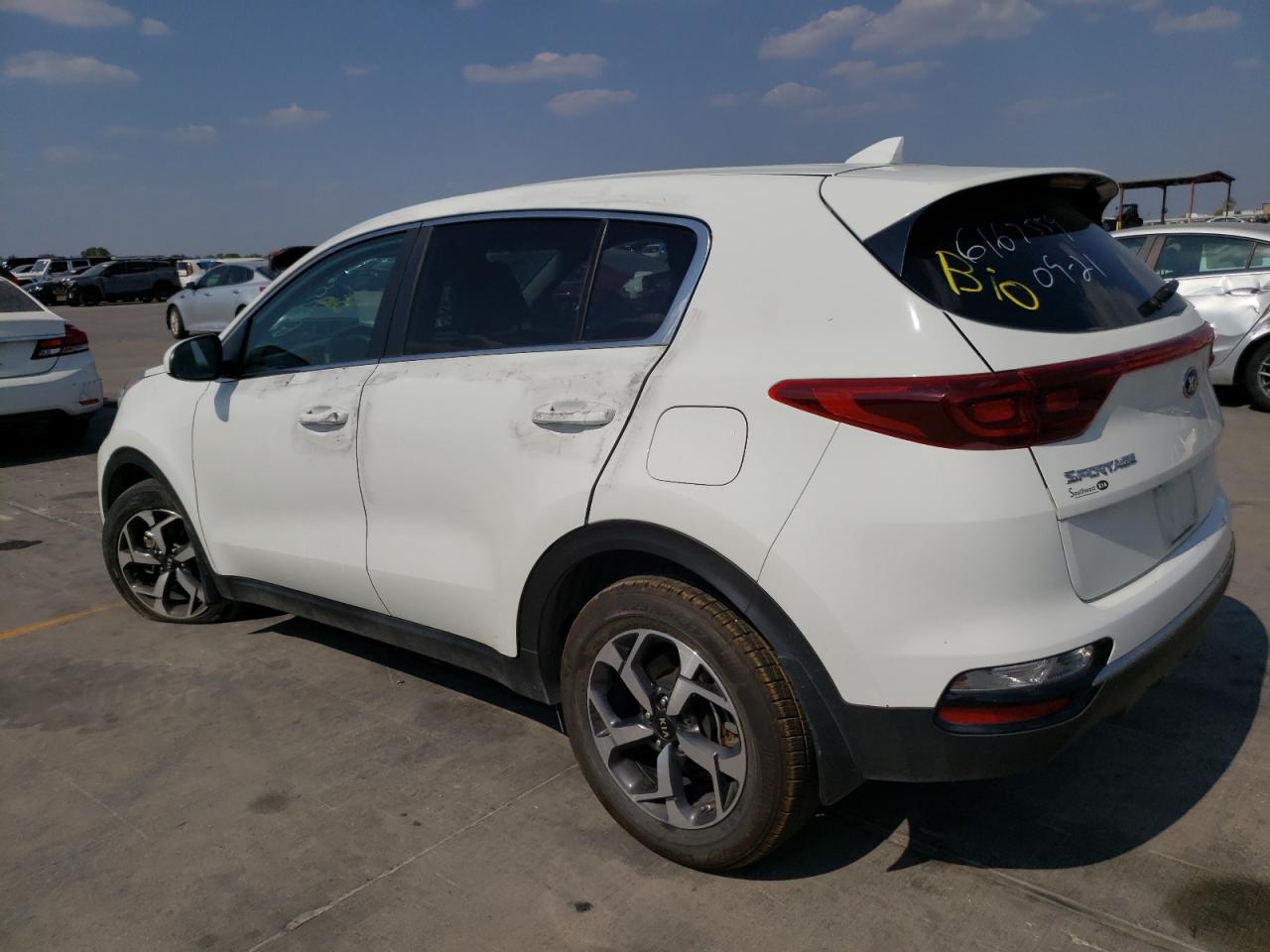 Obraz 2 z 2020 KIA SPORTAGE LX 2020 z VIN KNDPM3AC4L7807503