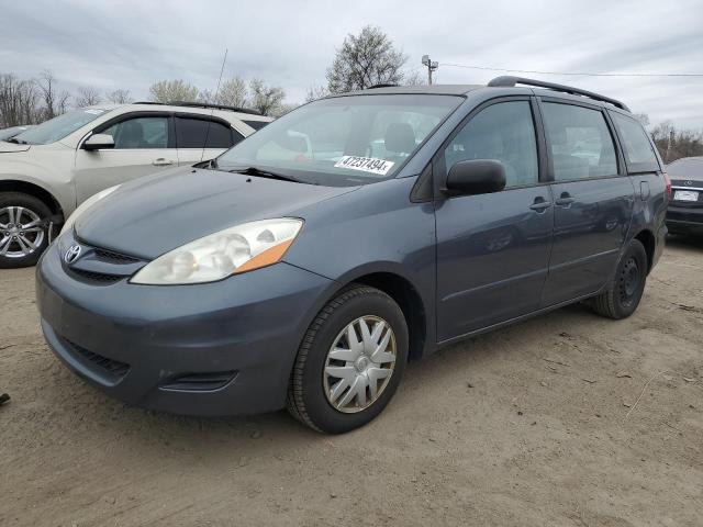 Изображение 1 2010 TOYOTA SIENNA CE 2010 с VIN 5TDKK4CC8AS296545
