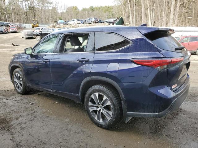 Image 2 of 2022 TOYOTA HIGHLANDER XLE 2022 with VIN 5TDGZRBH0NS249981