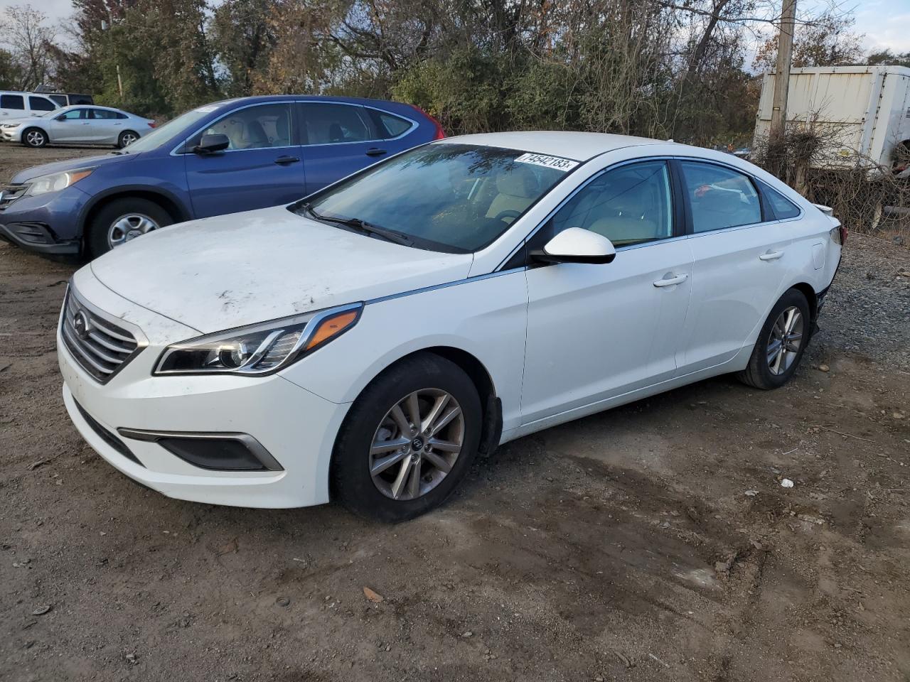 Изображение 1 2017 HYUNDAI SONATA SE 2017 с VIN 5NPE24AFXHH575053