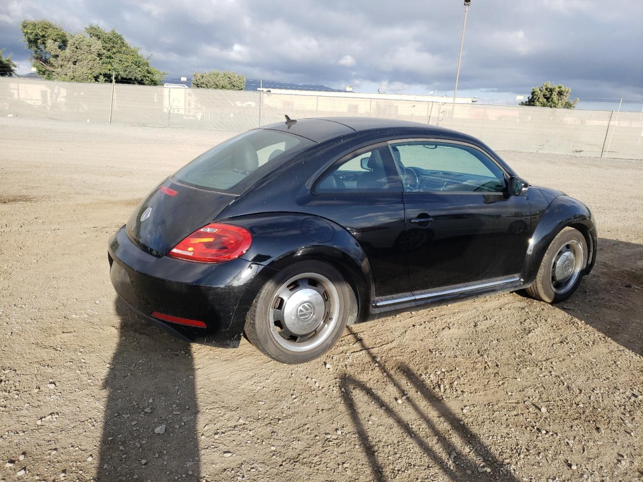 Obraz 3 z Volkswagen Beetle 2012 z VIN 3VWJP7AT8CM652560