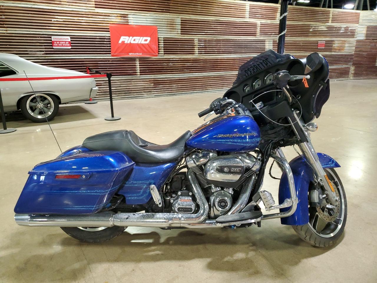 Изображение 1 2019 HARLEY-DAVIDSON FLHX  2019 с VIN 1HD1KBC17KB651341