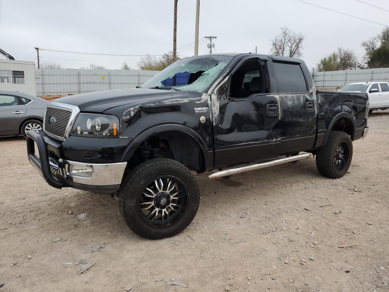 Obraz 1 z 2004 FORD F150 SUPERCREW 2004 z VIN 1FTPW145X4KA07590