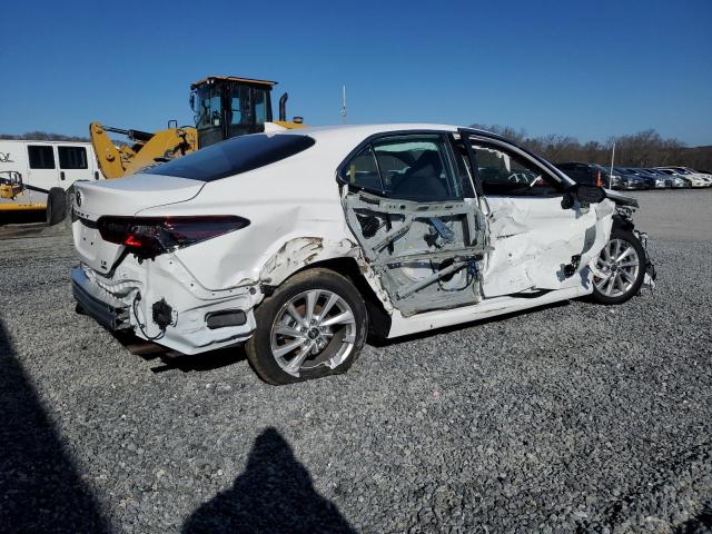 Obraz 3 z 2024 TOYOTA CAMRY LE 2024 z VIN 4T1C11BK6RU118053