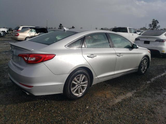Obraz 3 z 2016 HYUNDAI SONATA SE 2016 z VIN 5NPE24AF7GH361247