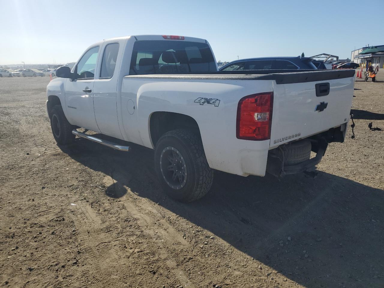 Изображение 2 2013 CHEVROLET SILVERADO K1500 LT 2013 с VIN 1GCRKSE72DZ351254