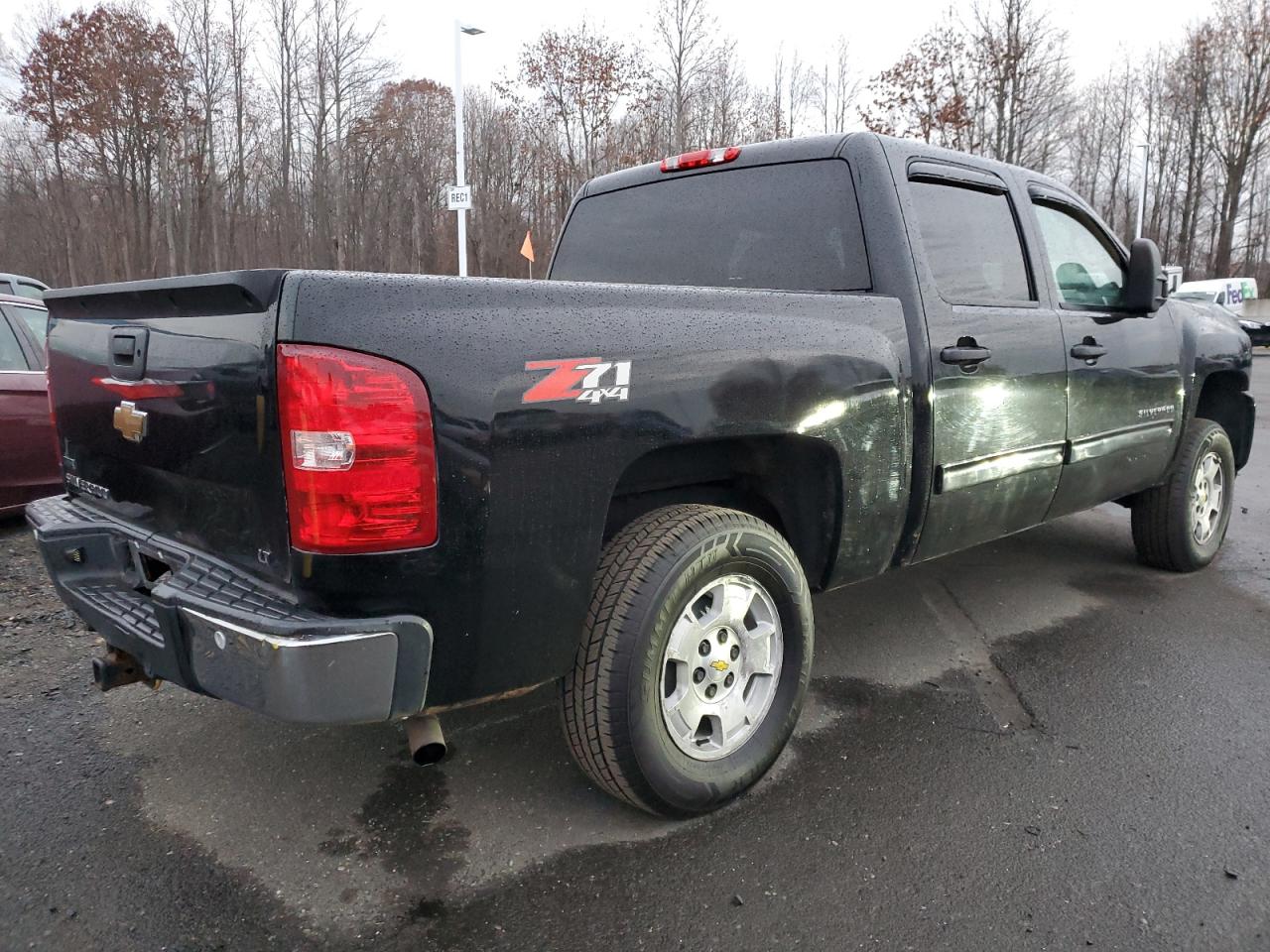 Image 3 of 2011 CHEVROLET SILVERADO K1500 LT 2011 with VIN 3GCPKSE37BG229491
