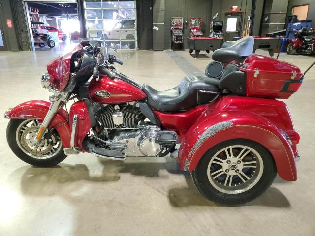 Image 3 of 2013 HARLEY-DAVIDSON FLHTCUTG TRI GLIDE ULTRA CLASSIC 2013 with VIN 1HD1MAM12DB856992