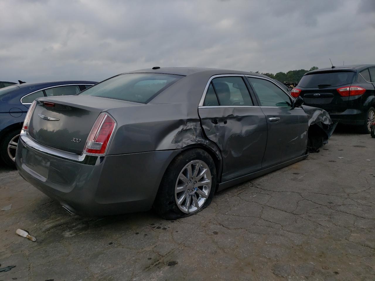 Image 3 of 2012 CHRYSLER 300 LIMITED 2012 with VIN 2C3CCACG5CH113336