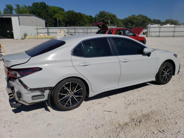 Obraz 3 z 2022 TOYOTA CAMRY SE 2022 z VIN 4T1T11AK3NU017175