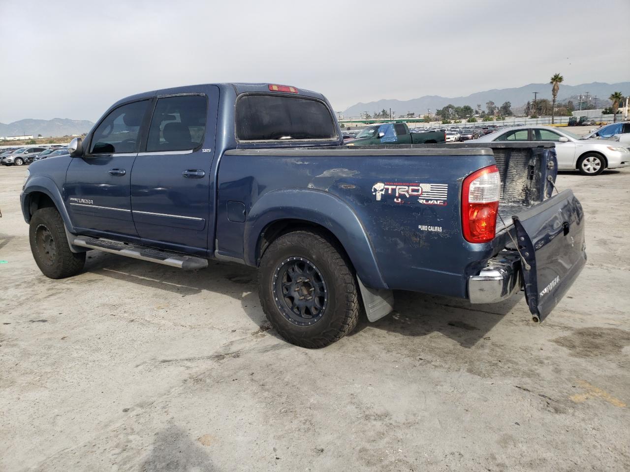Obraz 2 z 2004 TOYOTA TUNDRA DOUBLE CAB SR5 2004 z VIN 5TBET34194S443101
