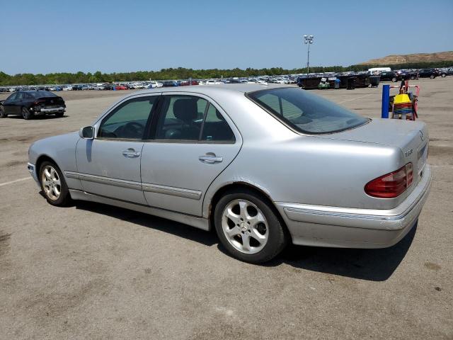 Изображение 2 2002 MERCEDES-BENZ E 320 2002 с VIN WDBJF65J72B467039