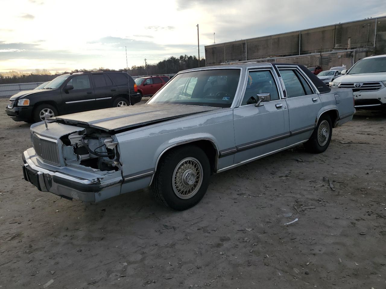 1990 MERCURY GRAND MARQUIS GS 1990 image