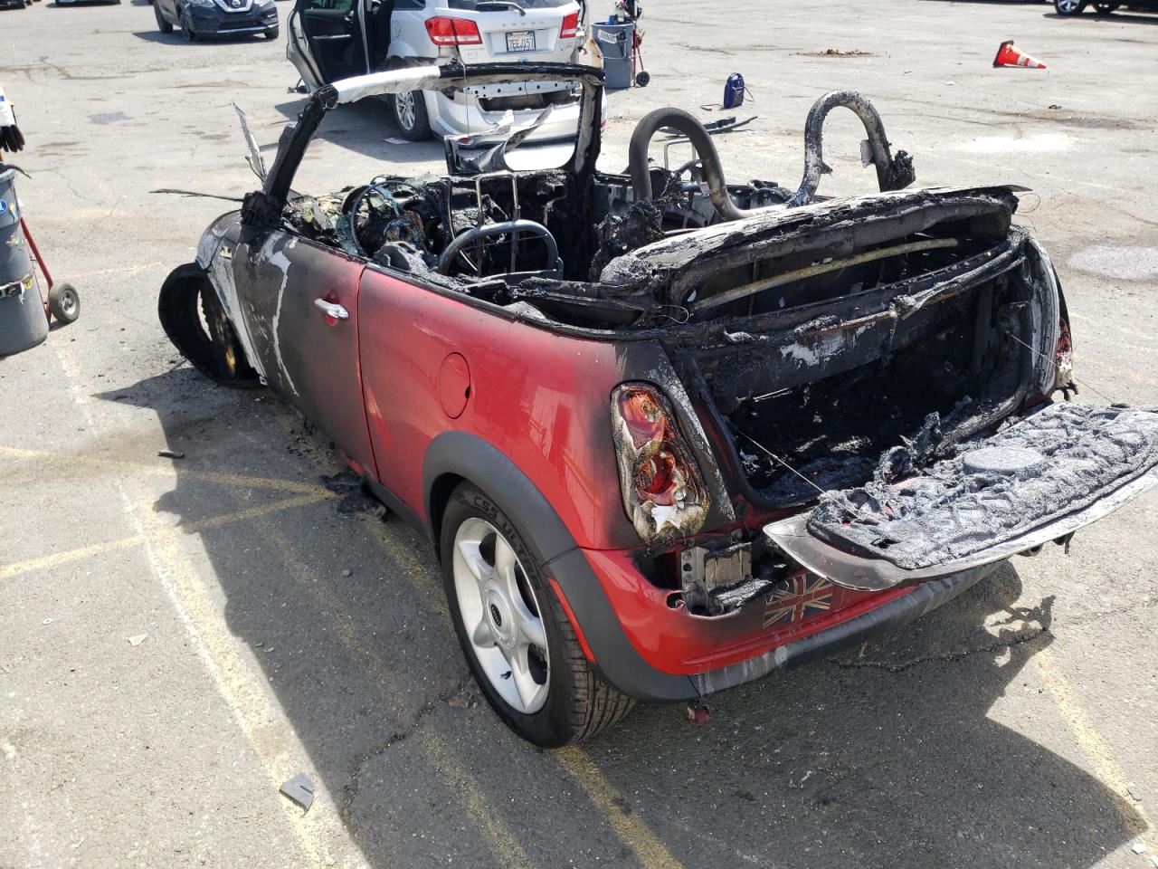 Изображение 3 2005 MINI COOPER  2005 с VIN WMWRF33425TF61683
