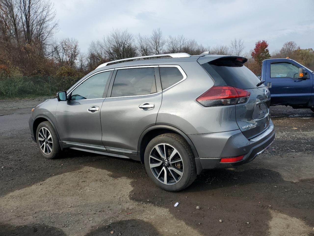 Obraz 2 z 2020 NISSAN ROGUE S 2020 z VIN 5N1AT2MV1LC721410