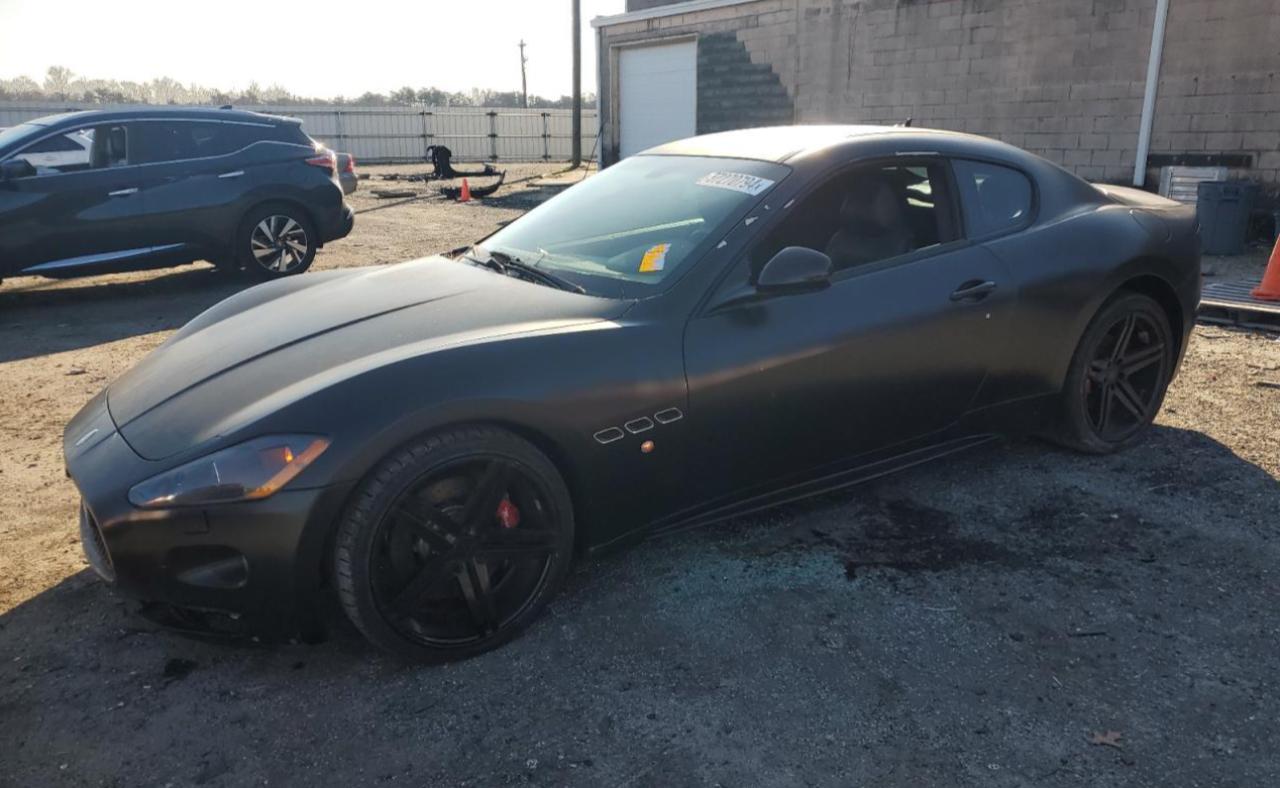 2011 MASERATI GRANTURISMO S 2011 image