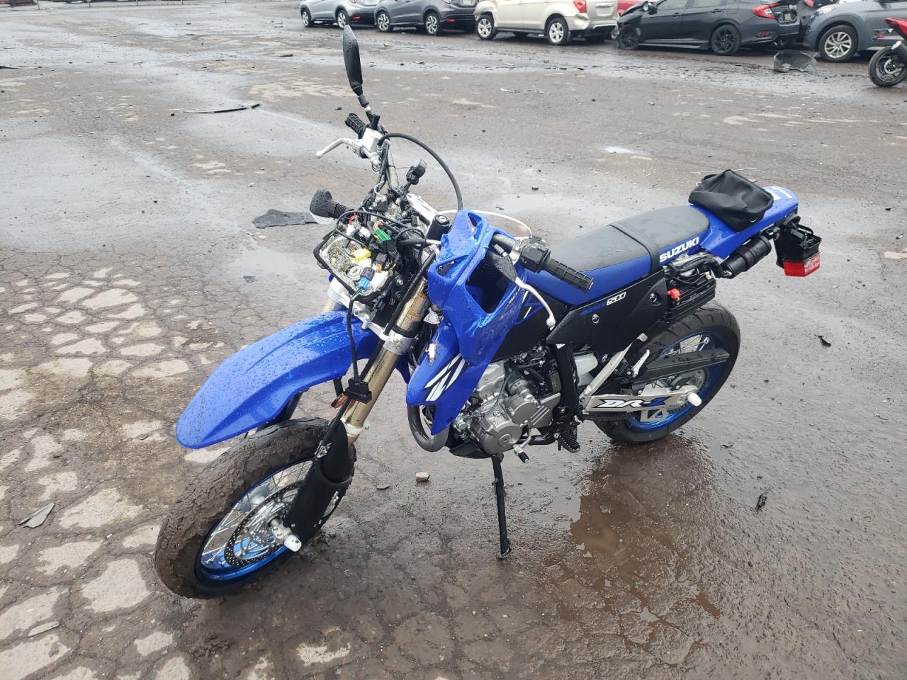 Obraz 2 z 2023 SUZUKI DR-Z400 SM 2023 z VIN JS1SK44A5P7102175