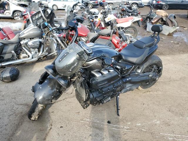 Obraz 2 z 2022 TRIUMPH MOTORCYCLE ROCKET 3 GT 2022 z VIN SMTG10JX5NTAG3575