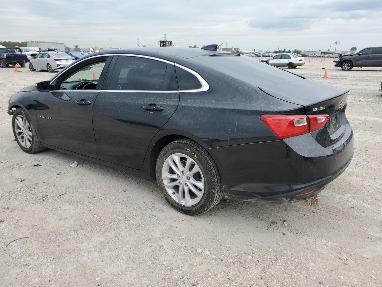 Obraz 2 z Chevrolet Malibu Lt 2017 z VIN 1G1ZE5STXHF170042