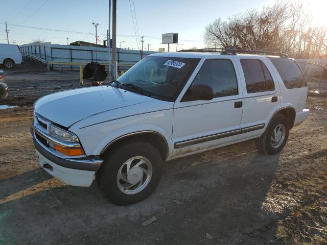 Obraz 1 z 2001 CHEVROLET BLAZER  2001 z VIN 1GNDT13W412206739