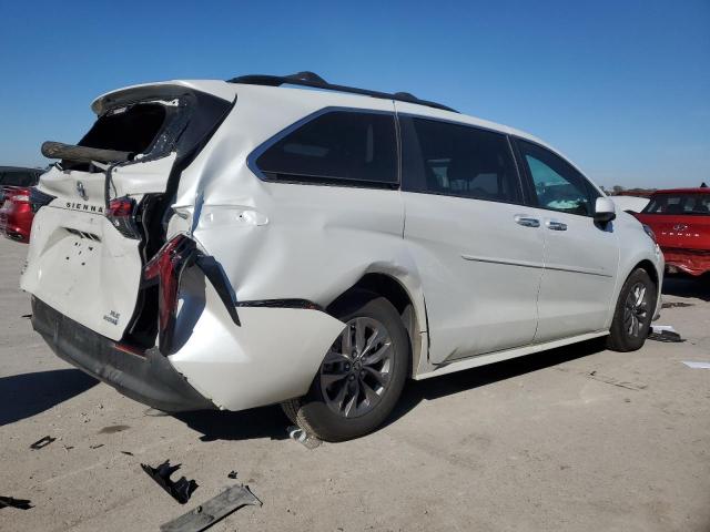 Image 3 of 2023 TOYOTA SIENNA XLE 2023 with VIN 5TDYSKFC1PS075825