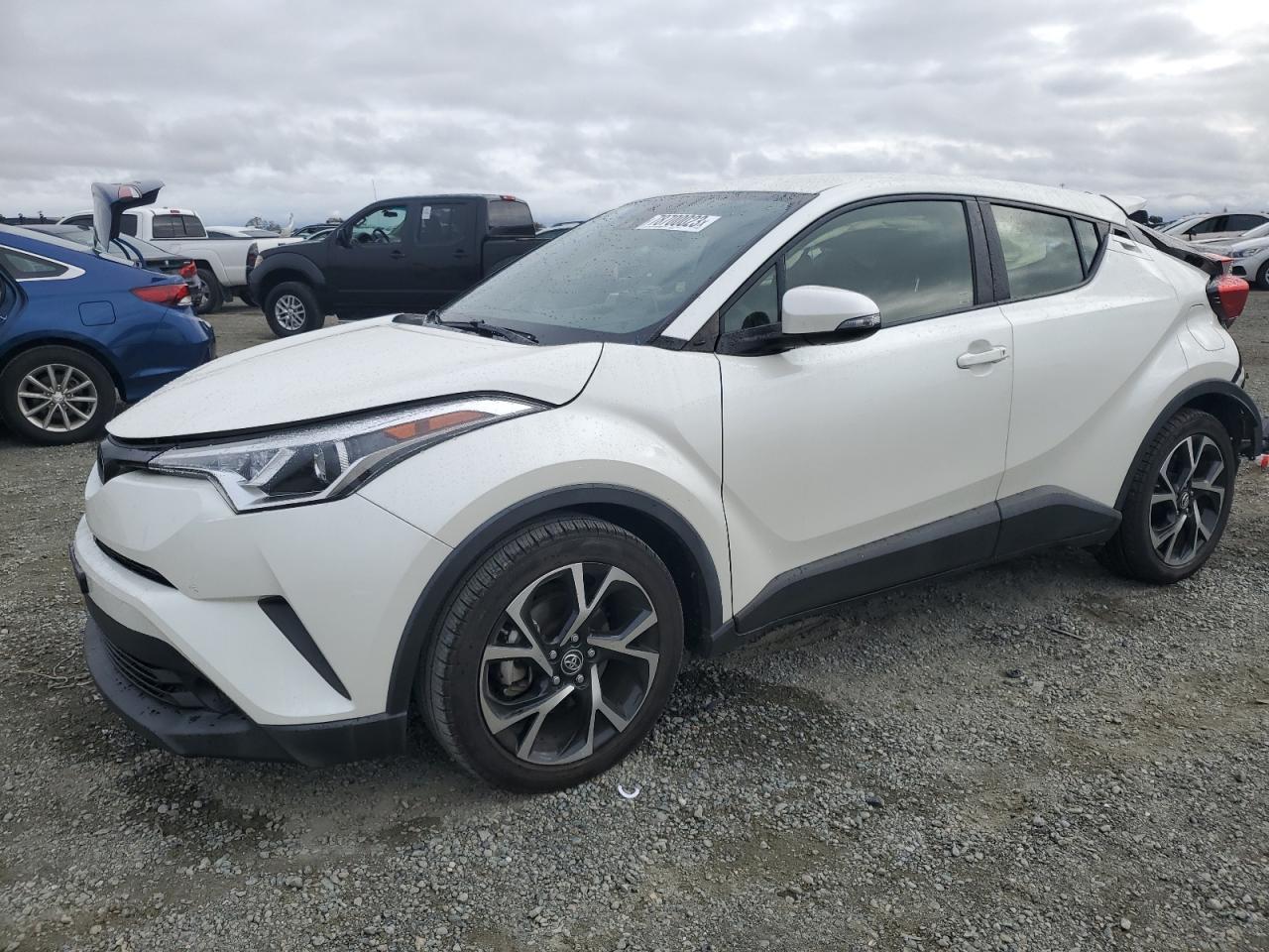 Изображение 1 2019 TOYOTA C-HR XLE 2019 с VIN JTNKHMBX3K1047194