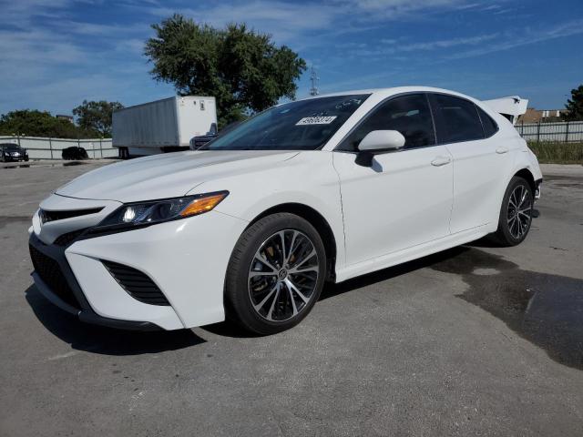 Изображение 1 2020 TOYOTA CAMRY SE 2020 с VIN 4T1G11AK0LU502663