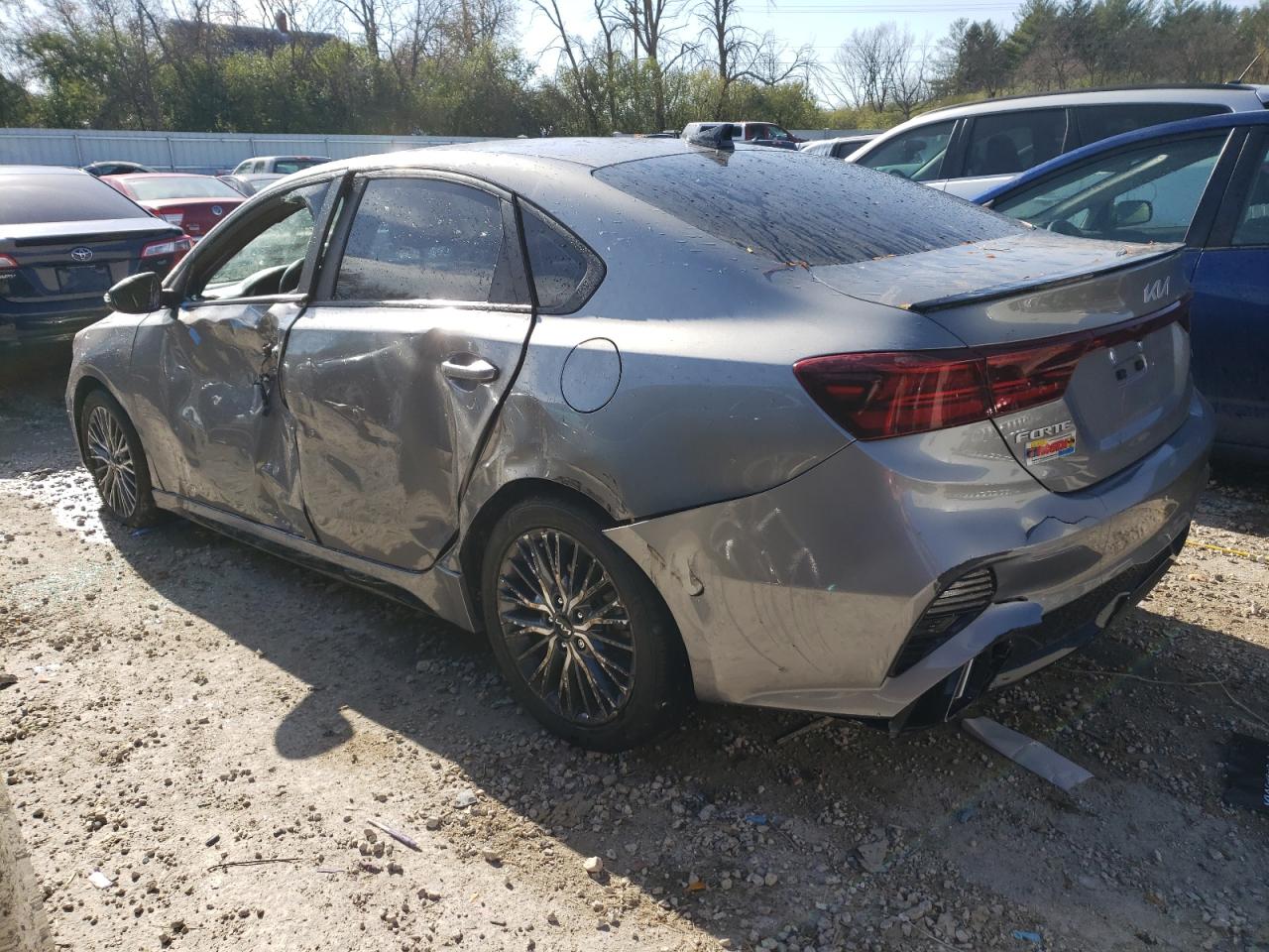 Изображение 2 2022 KIA FORTE GT LINE 2022 с VIN 3KPF54ADXNE455604