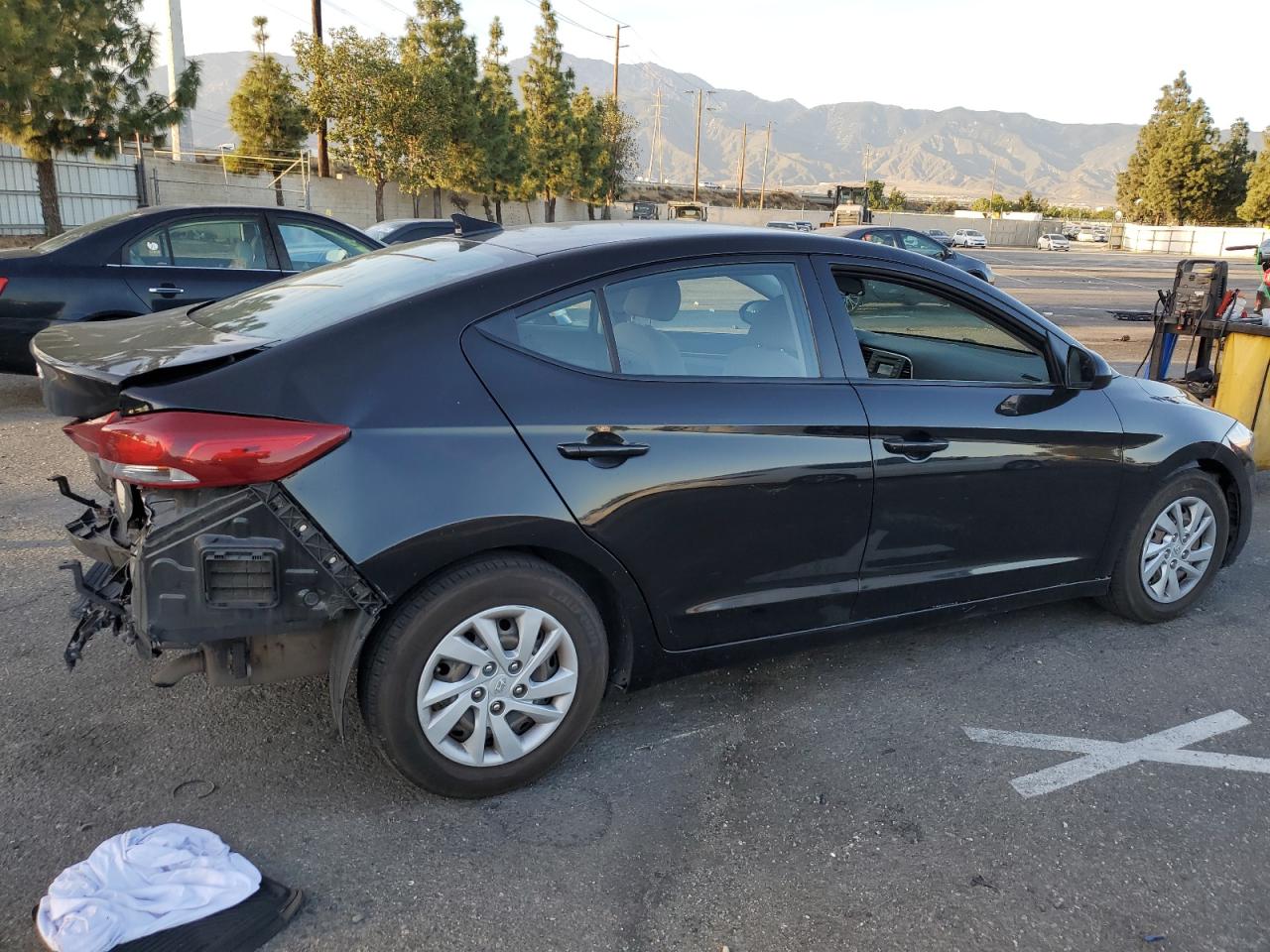 Obraz 3 z 2017 HYUNDAI ELANTRA SE 2017 z VIN 5NPD74LF0HH209872