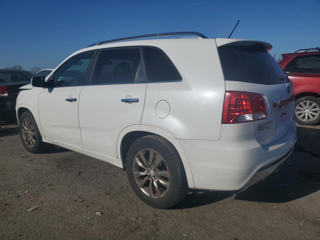 Image 2 of 2011 KIA SORENTO SX 2011 with VIN 5XYKW4A23BG104378