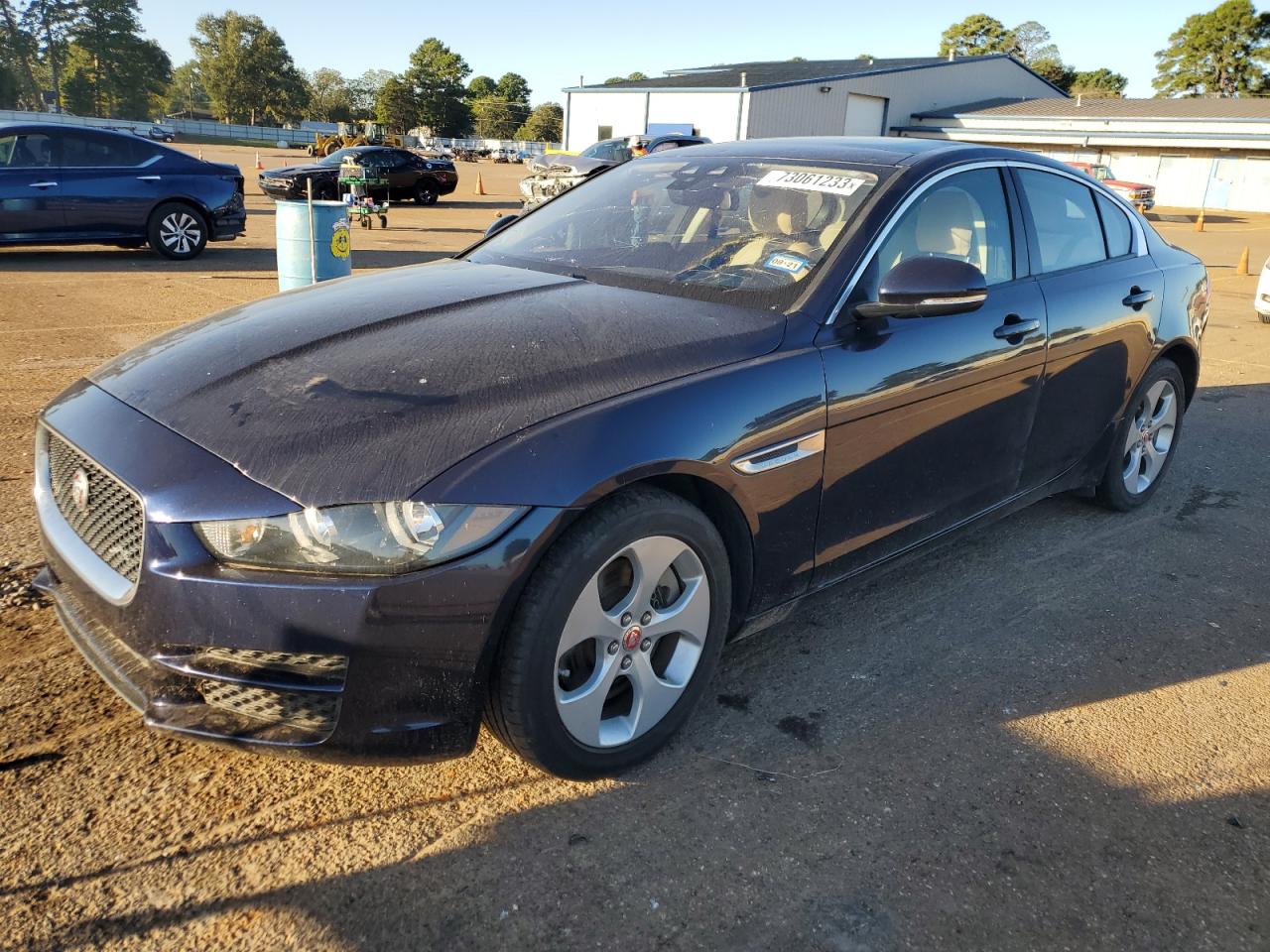 2017 JAGUAR XE  2017 image