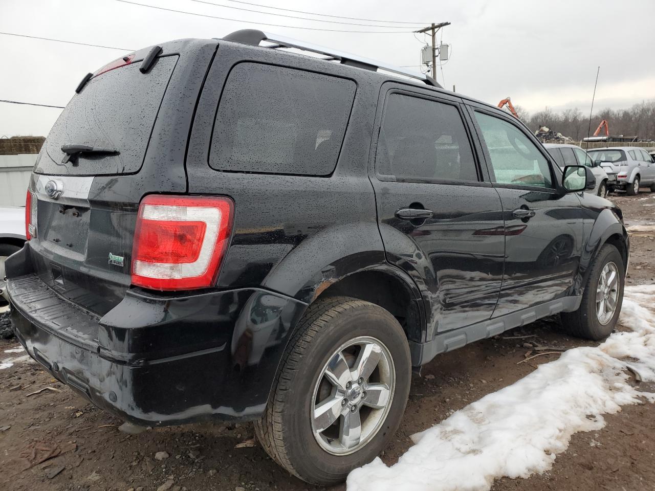 Image 3 of 2010 FORD ESCAPE LIMITED 2010 with VIN 1FMCU9EG6AKD09064