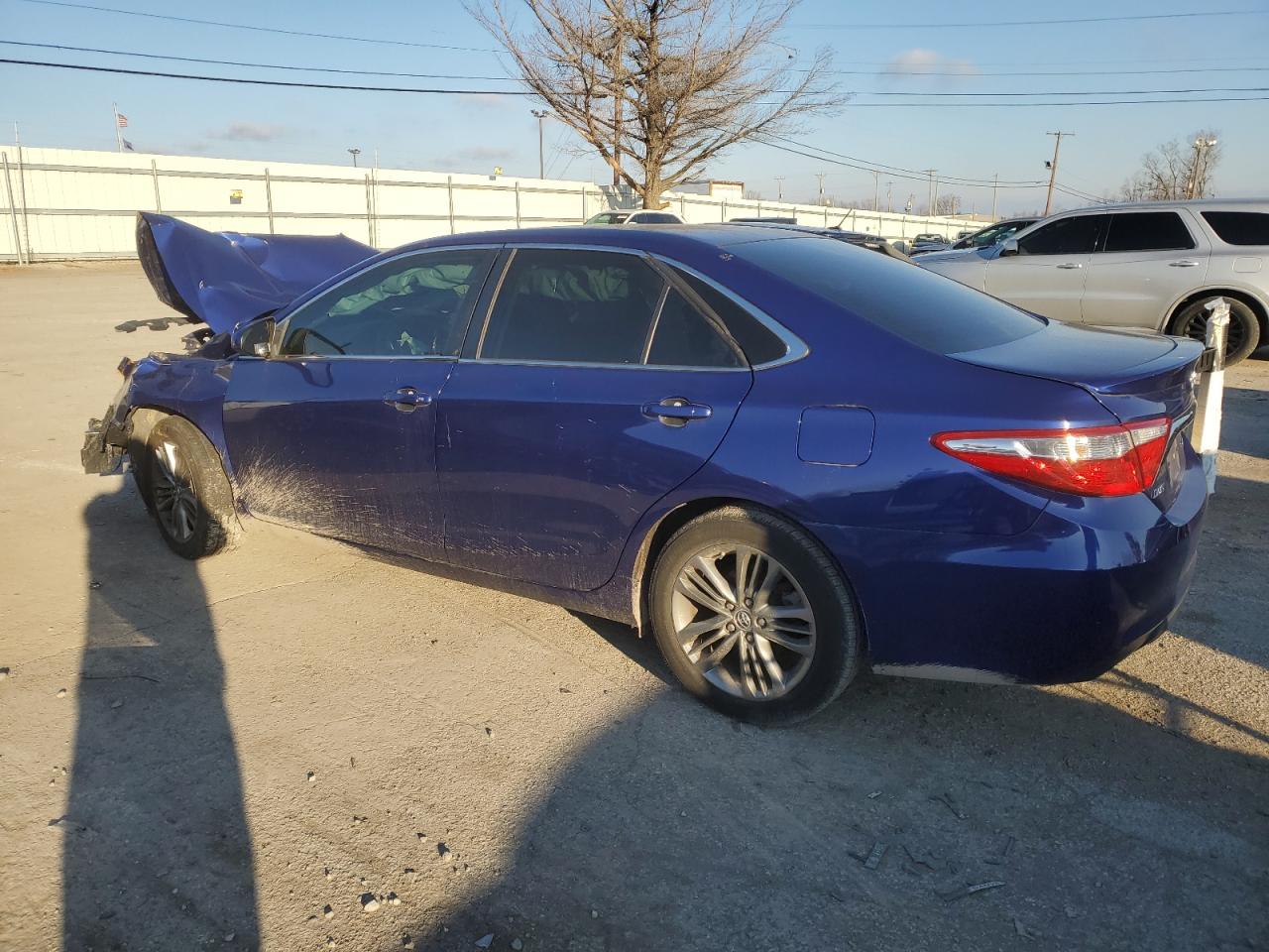 Image 2 of 2015 TOYOTA CAMRY LE 2015 with VIN 4T1BF1FK2FU994752