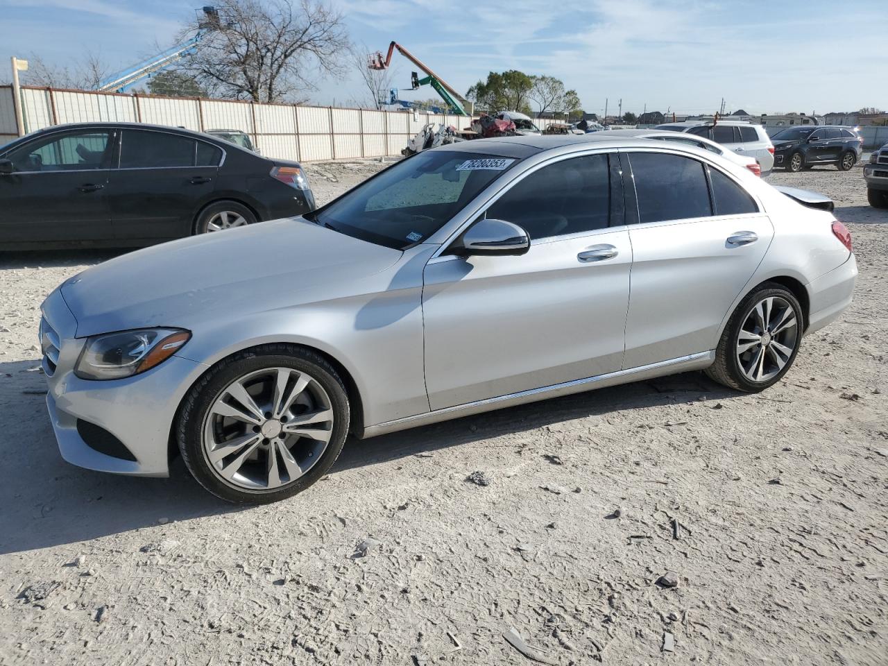 Изображение 1 2016 MERCEDES-BENZ C 300 2016 с VIN WDDWF4JB5GR152948