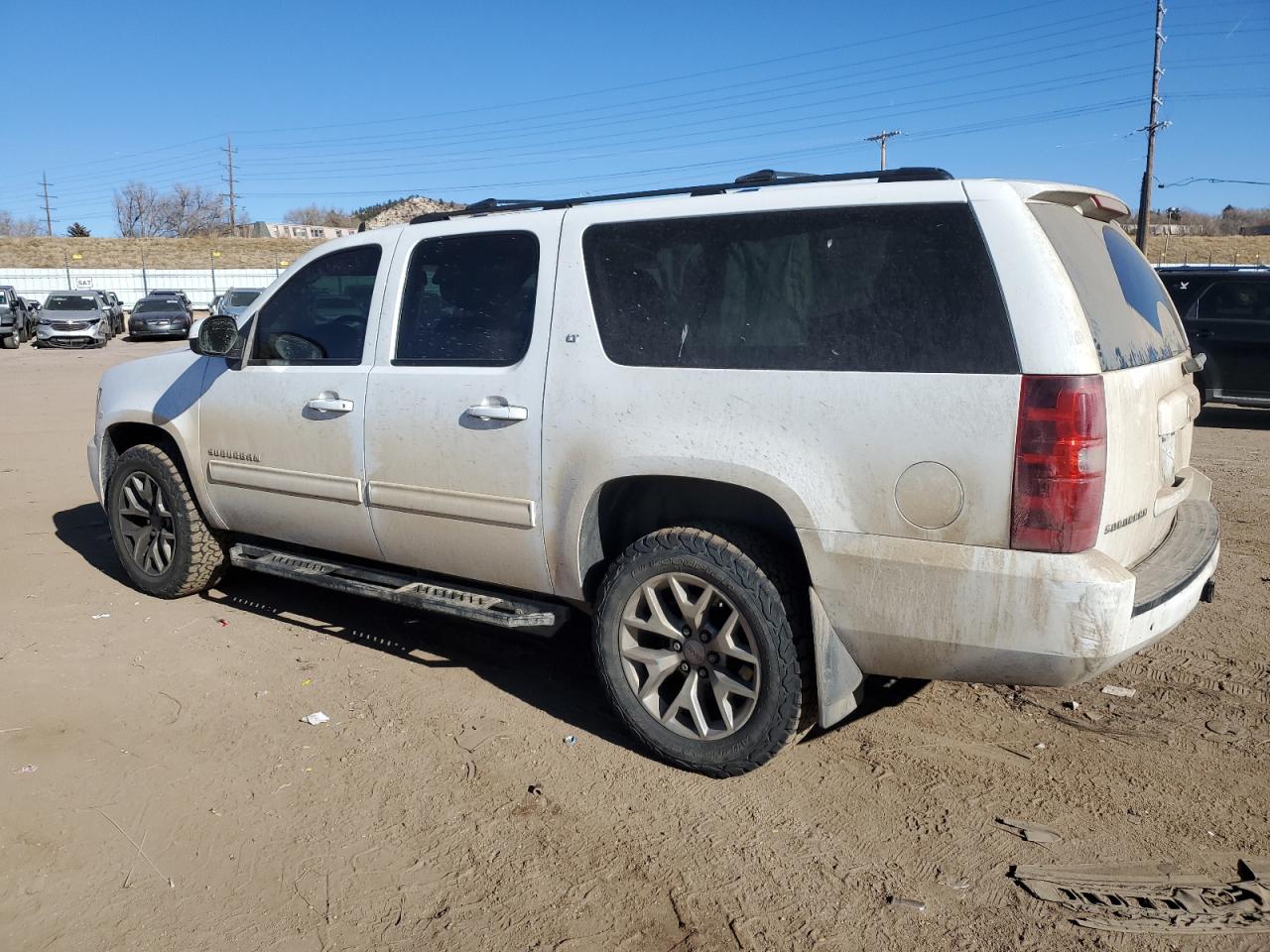 Изображение 2 2014 CHEVROLET SUBURBAN K1500 LT 2014 с VIN 1GNSKJE73ER211539