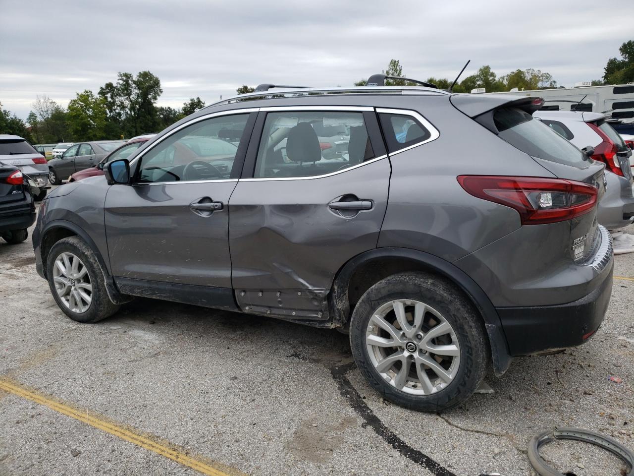 Obraz 2 z 2020 NISSAN ROGUE SPORT S 2020 z VIN JN1BJ1CV9LW263689