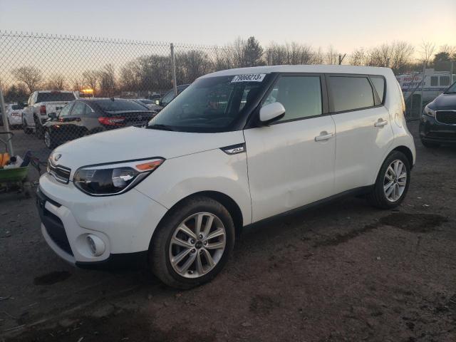 Image 1 of 2019 KIA SOUL + 2019 with VIN KNDJP3A57K7690237