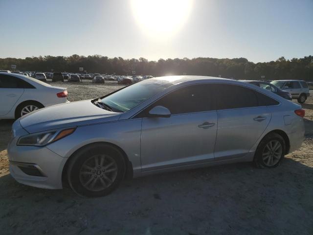 Image 1 of 2015 HYUNDAI SONATA SE 2015 with VIN 5NPE24AF2FH172987