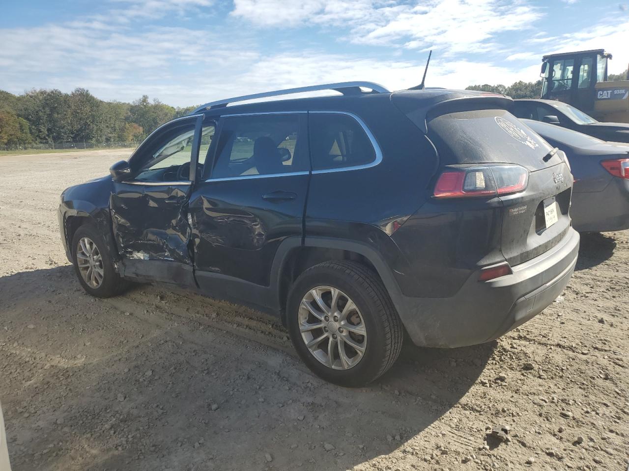 Изображение 2 2019 JEEP CHEROKEE LATITUDE 2019 с VIN 1C4PJLCB0KD242681