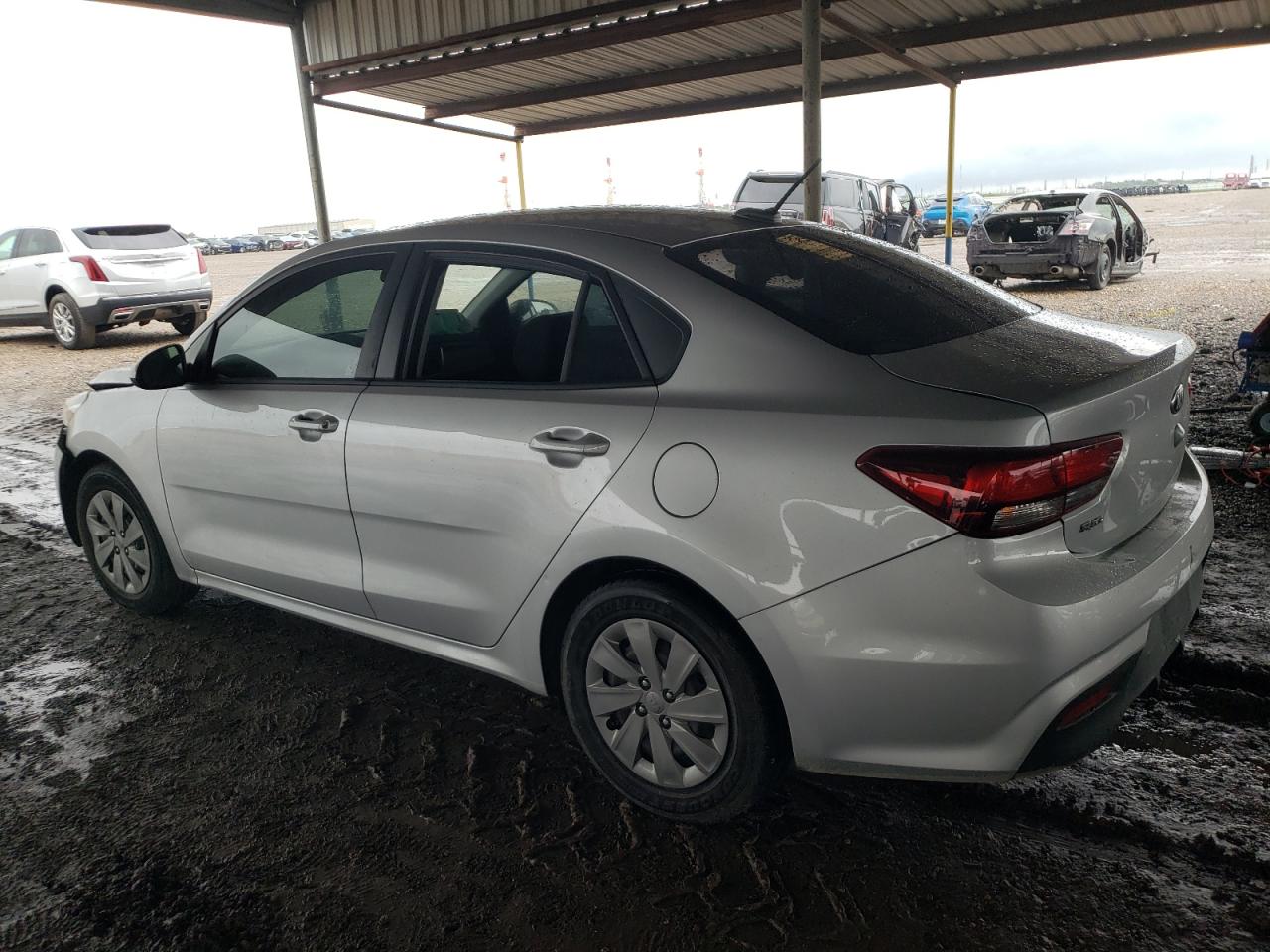 Obraz 2 z 2019 KIA RIO S 2019 z VIN 3KPA24AB5KE249197