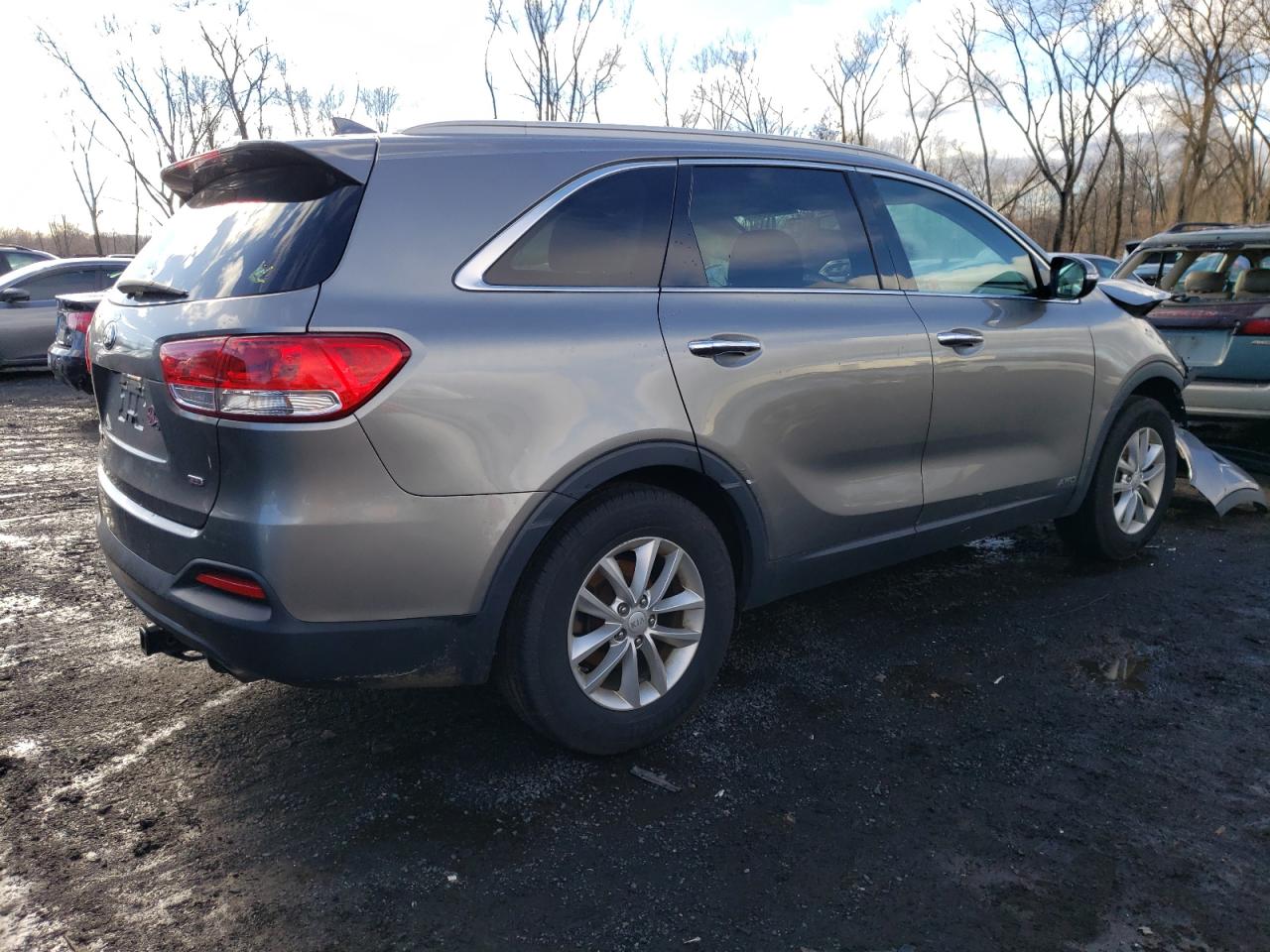 Obraz 3 z 2017 KIA SORENTO LX 2017 z VIN 5XYPGDA36HG216953