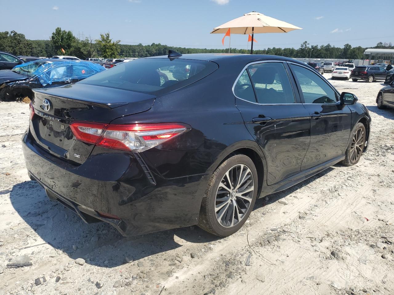 Изображение 3 Toyota Camry L 2019 с VIN 4T1B11HKXKU729552