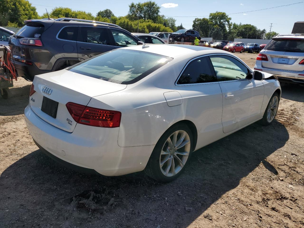 Изображение 3 2013 AUDI A5 PREMIUM 2013 с VIN WAUCFAFR7DA062886