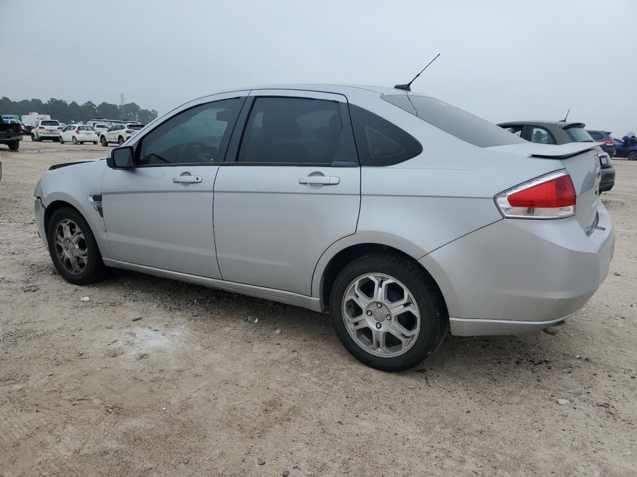 Изображение 2 2008 FORD FOCUS SE 2008 с VIN 1FAHP35N08W187663