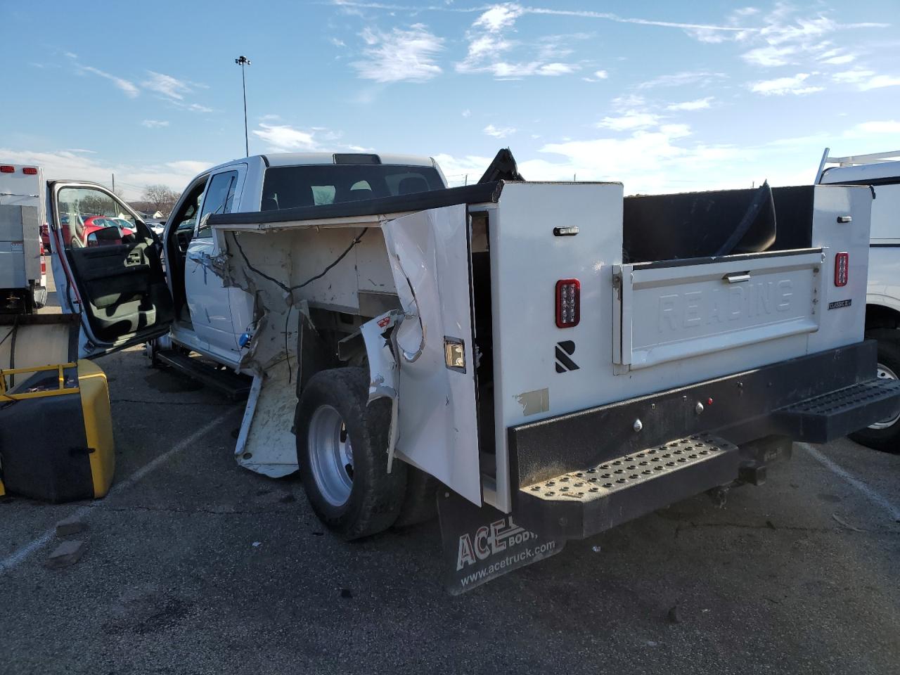 Image 2 of 2022 RAM 3500  2022 with VIN 3C7WRTCL4NG246272