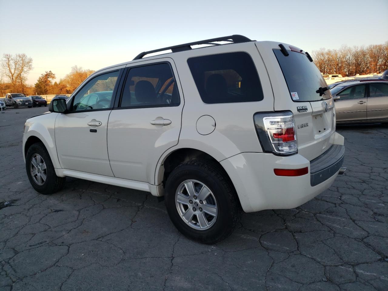 Image 2 of 2010 MERCURY MARINER  2010 with VIN 4M2CN9BG8AKJ11991